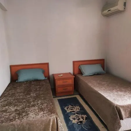 Уютная 3 Комнатная Квартира После Ремонта, В Центре Города, 200 М От Пляжа Apartament *